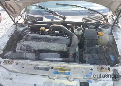 2008 Saab 9-5 2.3T z USA, uszkodzony, nr VIN YS3ED49G283500178